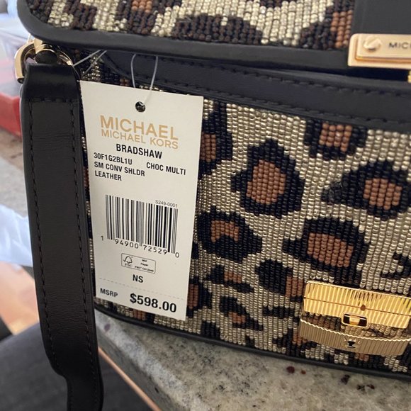 NWT Michael Kors Bradshaw Sm Leopard Beaded Leather Convertible Bag  NWT - Picture 4 of 11